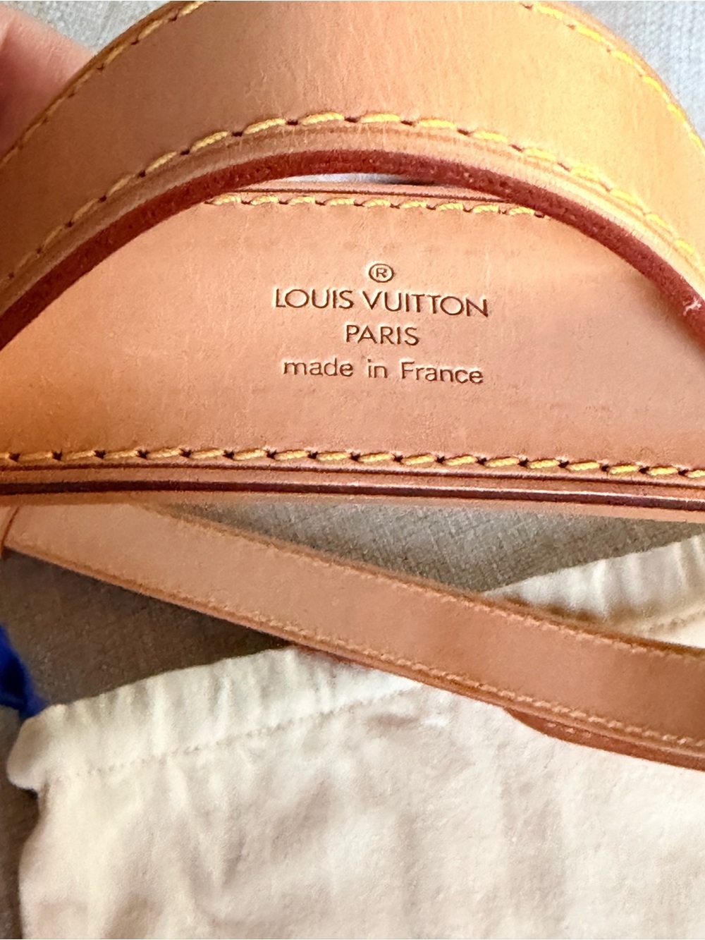 Louis Vuitton Travel Keepall Adjustable Vachetta Leather Strap w/ Box & Dust Bag - Picture 4 of 16
